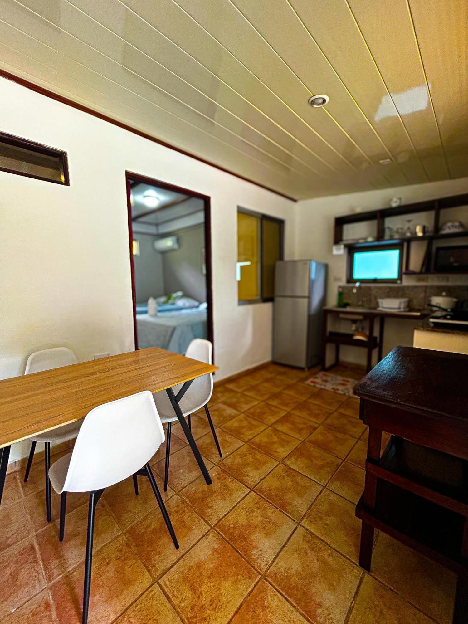 Puerto Viejo de Talamanca Cabinas Ole Caribe מראה חיצוני תמונה