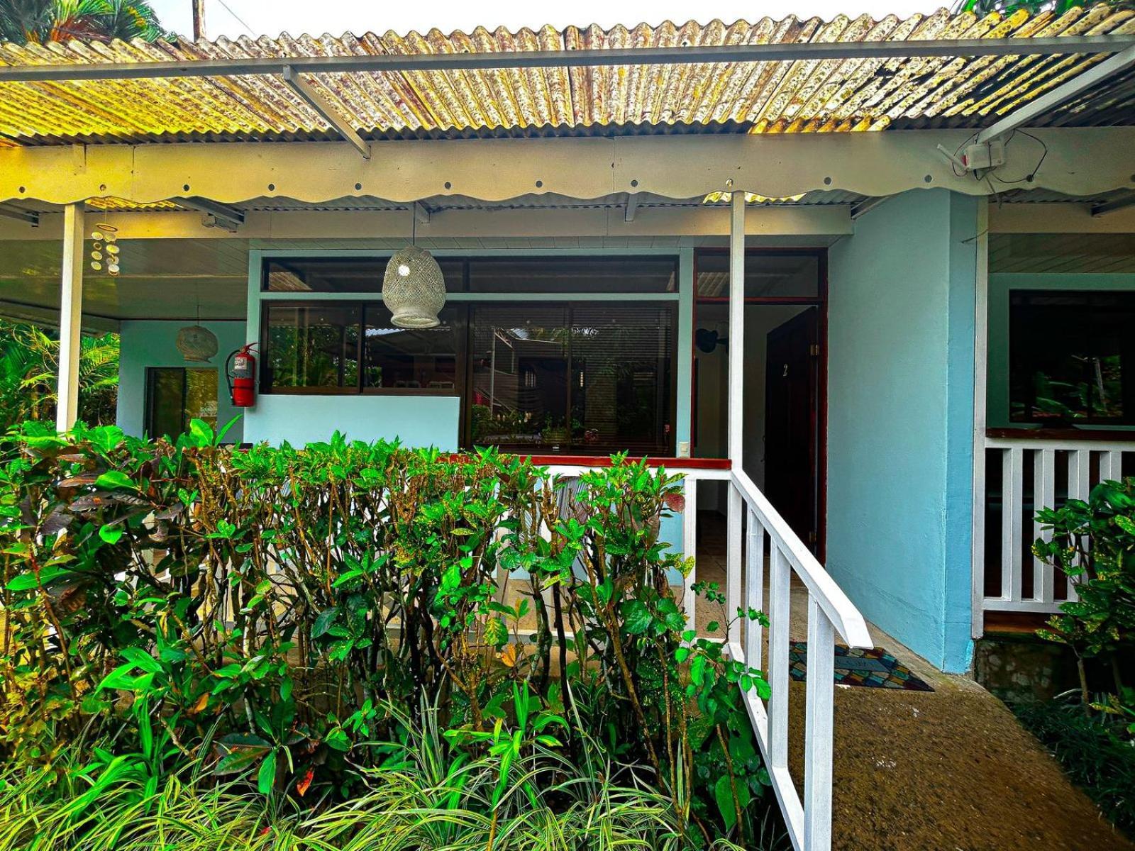 Puerto Viejo de Talamanca Cabinas Ole Caribe מראה חיצוני תמונה